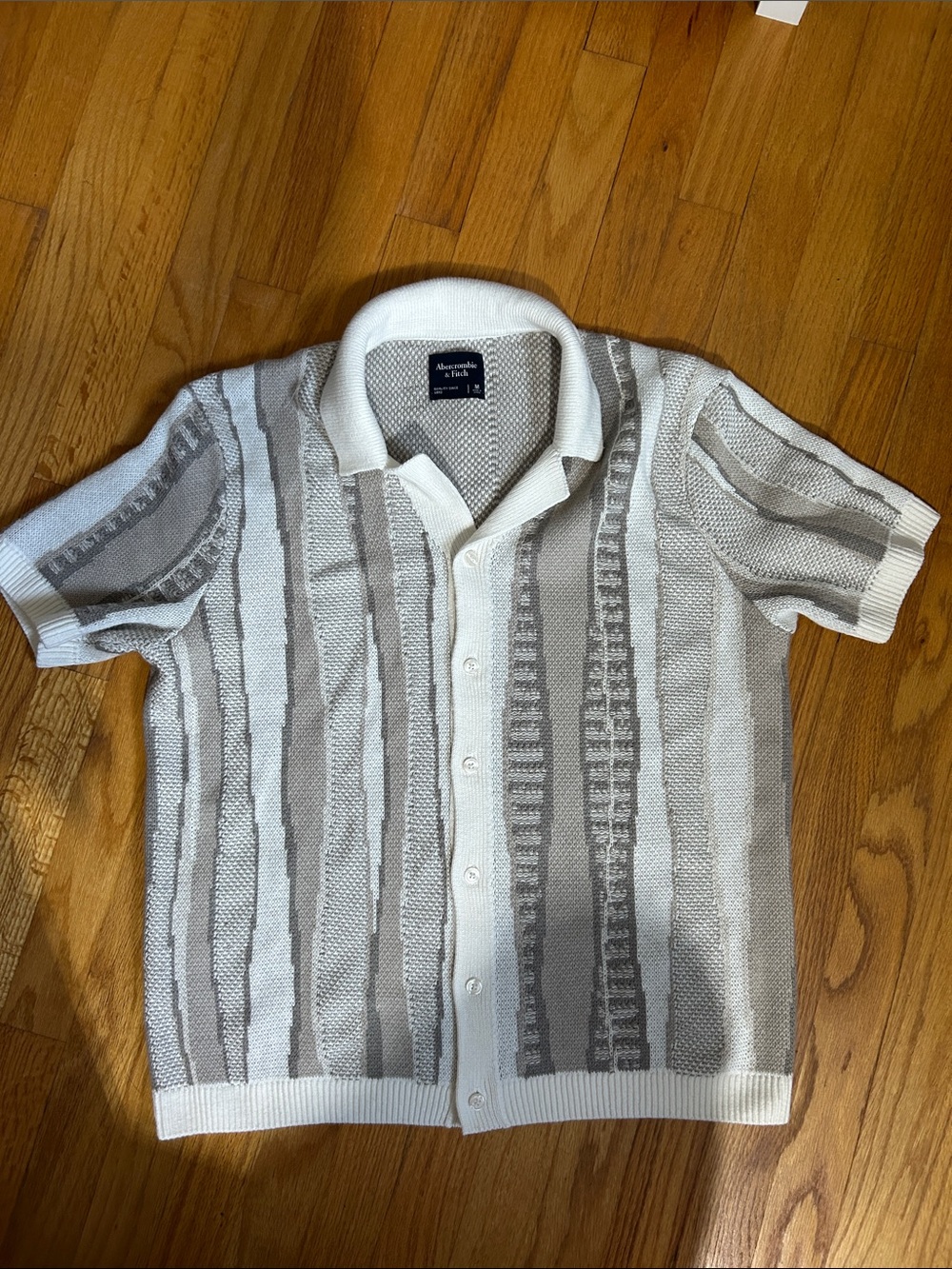 Abercrombie & Fitch Men's Short-Sleeve Knit Polo Shirt - White & Light Gray